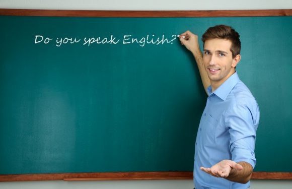 英語の先生になりたい人へ〜英語の先生になるには？〜